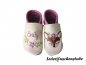 Preview: Lederpuschen creme-orchidee mit Namen (orchidee) Ranke 3 (orchidee rosa hellgrün) und Boho Reh